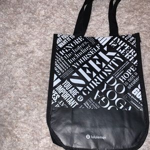 Black Lululemon Reusable Bag
